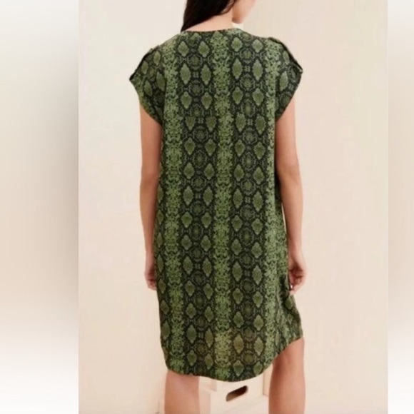 Anthropologie Rachel Tunic Dress Green Snake Print Shift | Size M - Picture 3 of 9